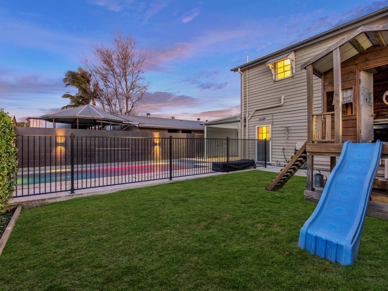 61 Clarke Street, Hendra QLD 4011