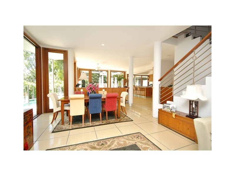 66 Langside Road, Hamilton QLD 4007