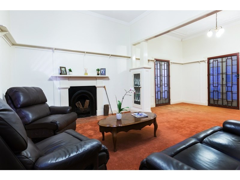 23 Queens Road, Hamilton QLD 4007