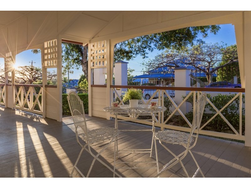 23 Queens Road, Hamilton QLD 4007