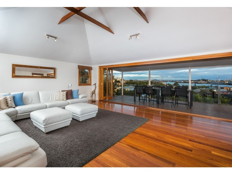 23 Queens Road, Hamilton QLD 4007