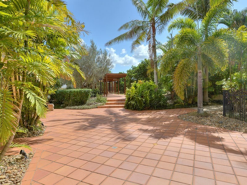 159 Bridgeman Road, Bridgeman Downs QLD 4035