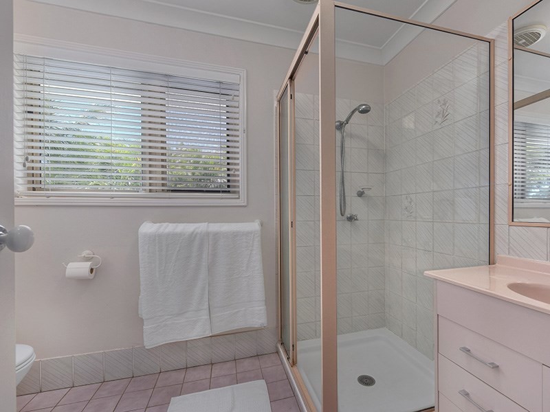 10 Fairhaven Street, Bridgeman Downs QLD 4035