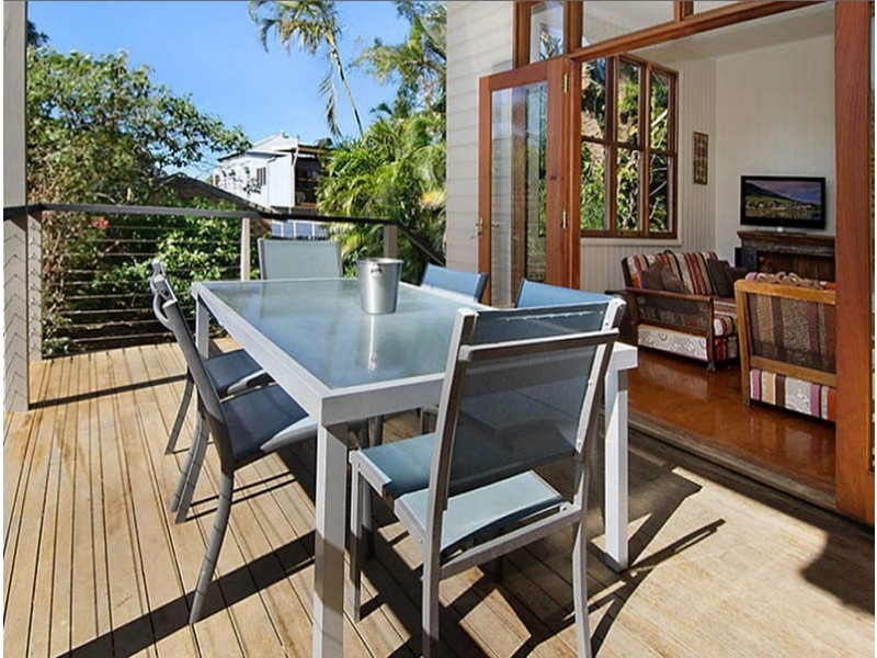 36 General Street, Hendra QLD 4011