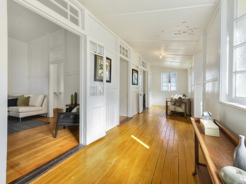 163 Kent Road, Wooloowin QLD 4030