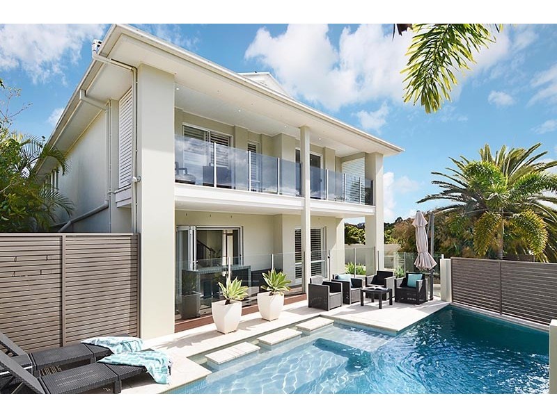 4 Kurrajong Place, Bridgeman Downs QLD 4035