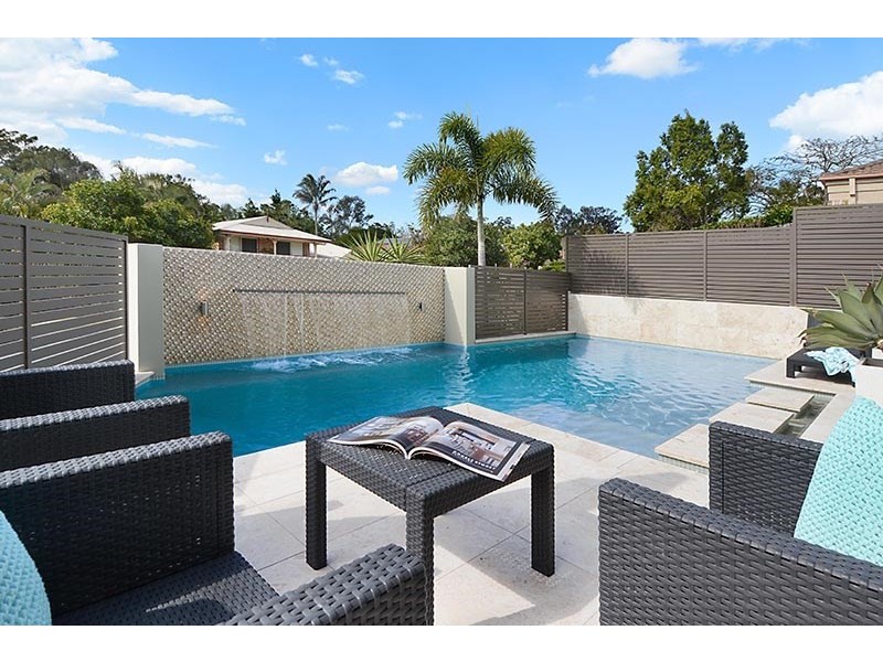 4 Kurrajong Place, Bridgeman Downs QLD 4035