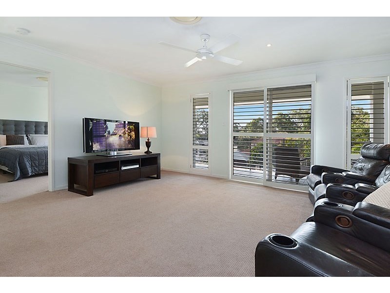 4 Kurrajong Place, Bridgeman Downs QLD 4035