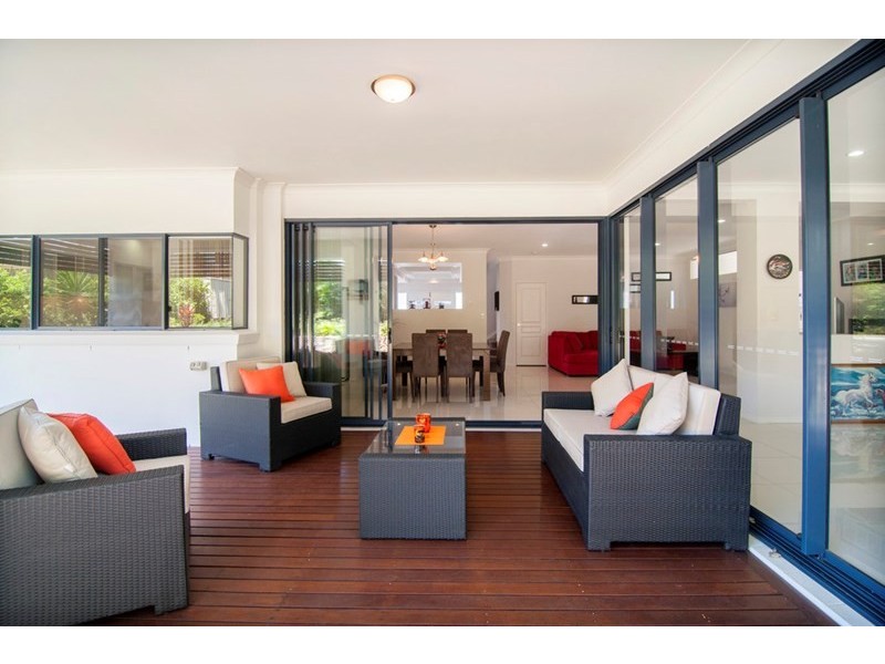 23 Cerbaia Close, Bridgeman Downs QLD 4035