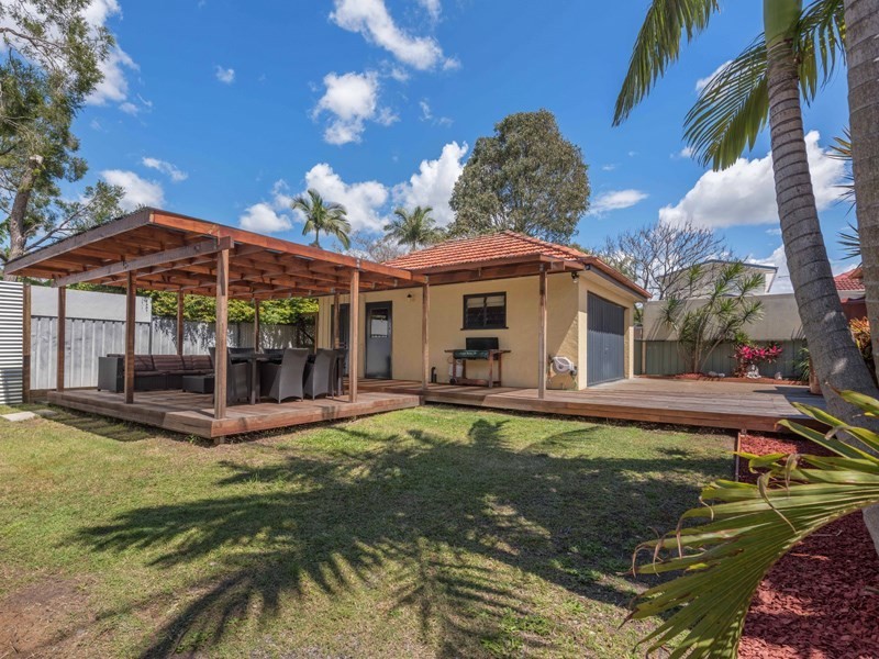 15 Strathdale Street, Aspley QLD 4034