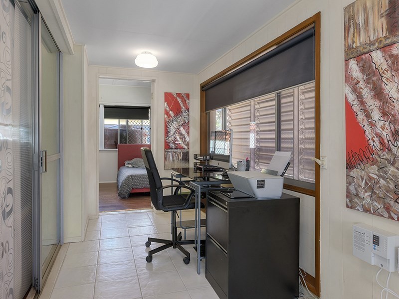 15 Strathdale Street, Aspley QLD 4034