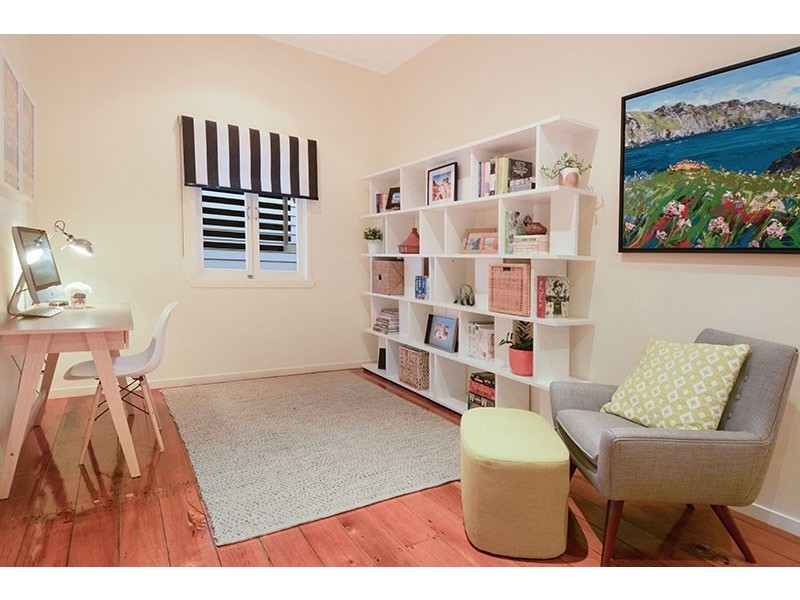 44 Gilbert Road, Windsor QLD 4030