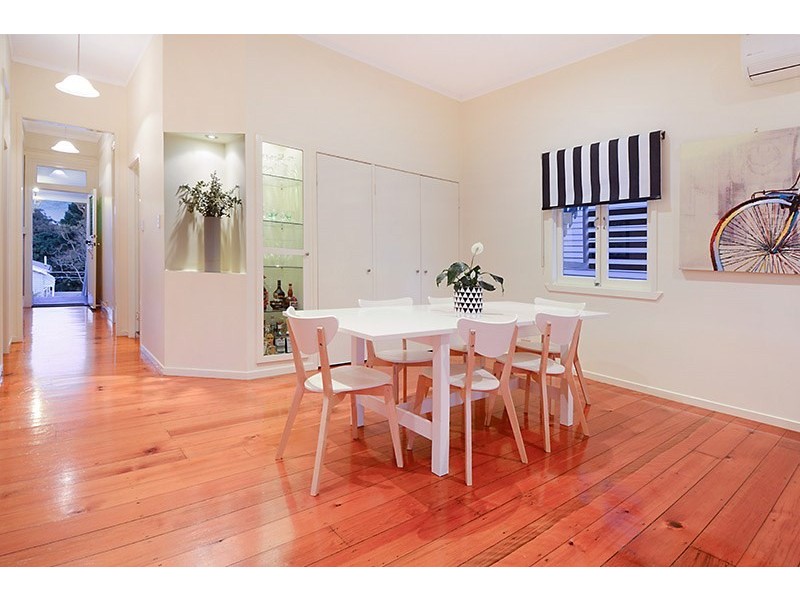 44 Gilbert Road, Windsor QLD 4030