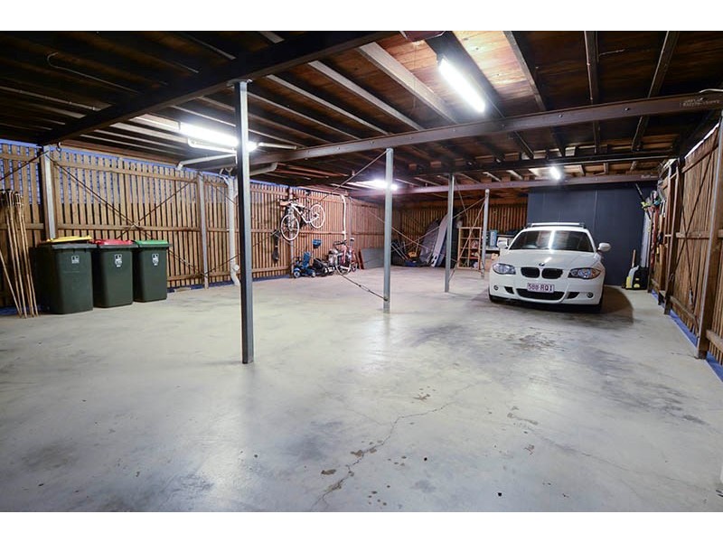 44 Gilbert Road, Windsor QLD 4030