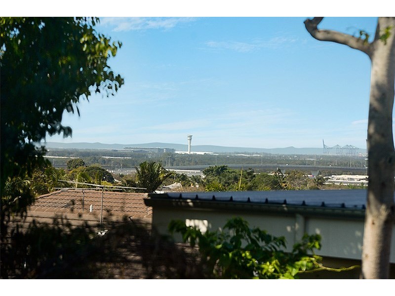 29 + 29A Enderley Avenue, Clayfield QLD 4011