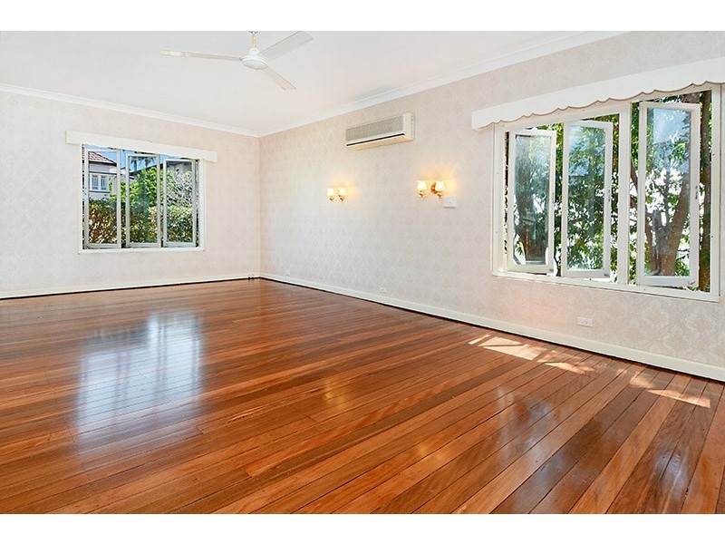 29 + 29A Enderley Avenue, Clayfield QLD 4011