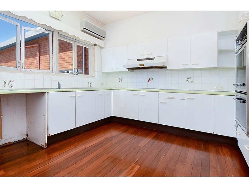 29 + 29A Enderley Avenue, Clayfield QLD 4011