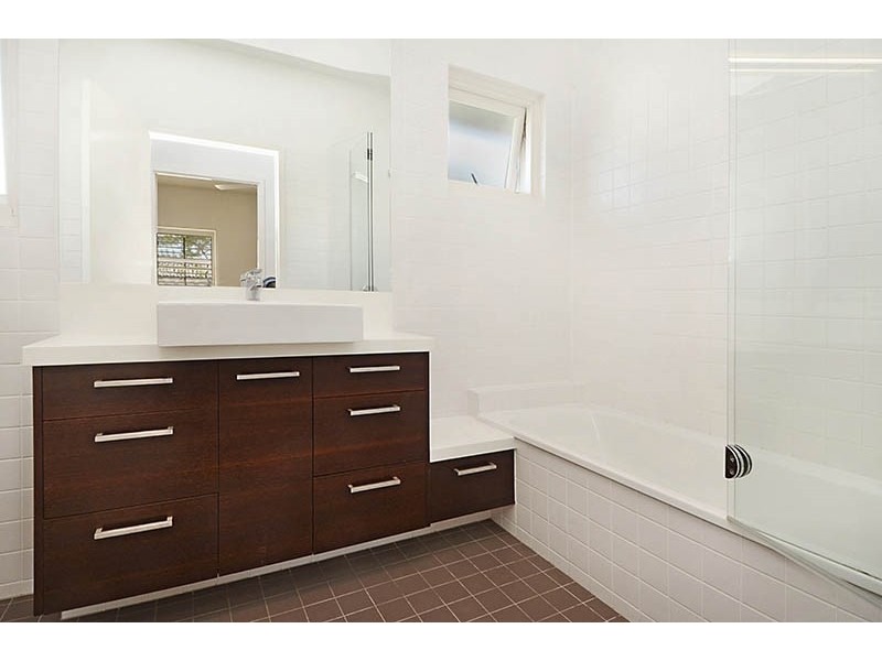 81 Pring Street, Hendra QLD 4011