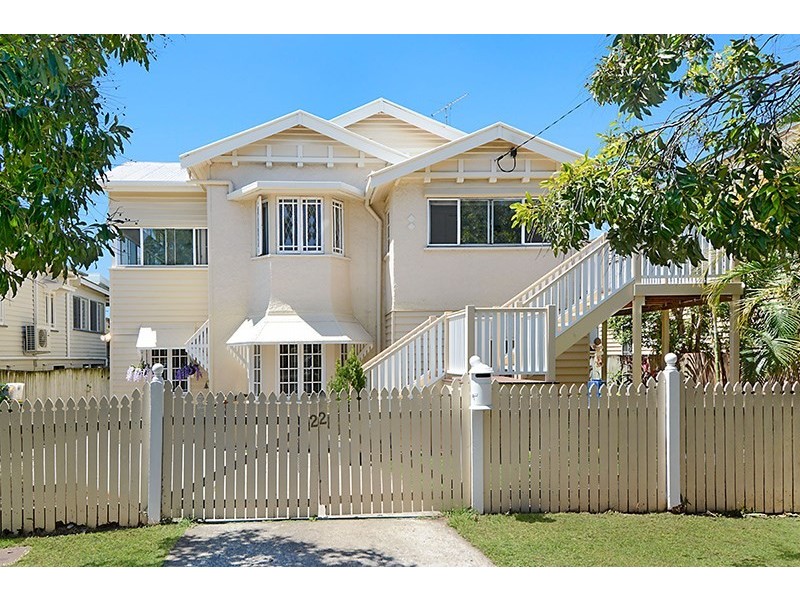 22 Gordon Street, Hendra QLD 4011