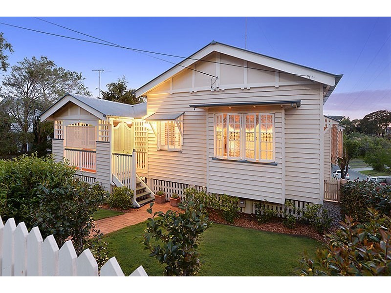 52 Palmer Street, Windsor QLD 4030