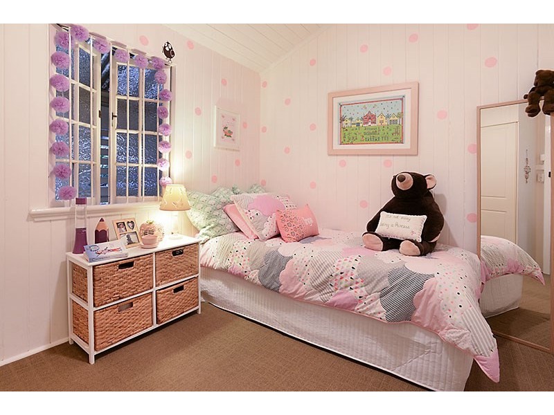 52 Palmer Street, Windsor QLD 4030