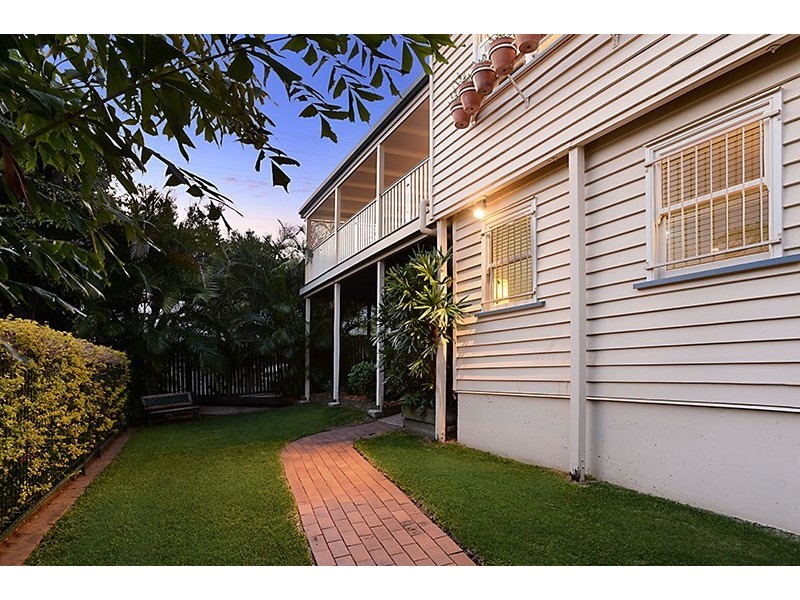 52 Palmer Street, Windsor QLD 4030