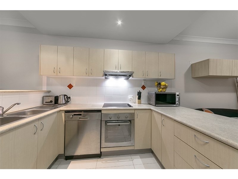 13/54 Jackson Street, Hamilton QLD 4007
