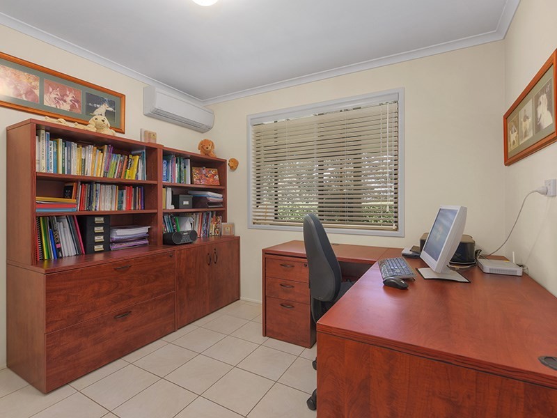 2051 Roghan Road, Bridgeman Downs QLD 4035