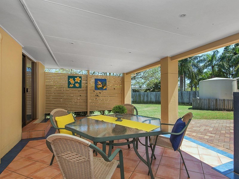 2051 Roghan Road, Bridgeman Downs QLD 4035