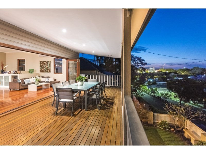 35 Joynt Street, Hamilton QLD 4007