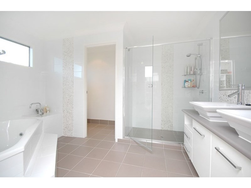 35 Lewis Street, Clayfield QLD 4011