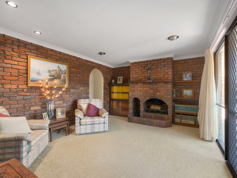 3 Forte Court, Bridgeman Downs QLD 4035