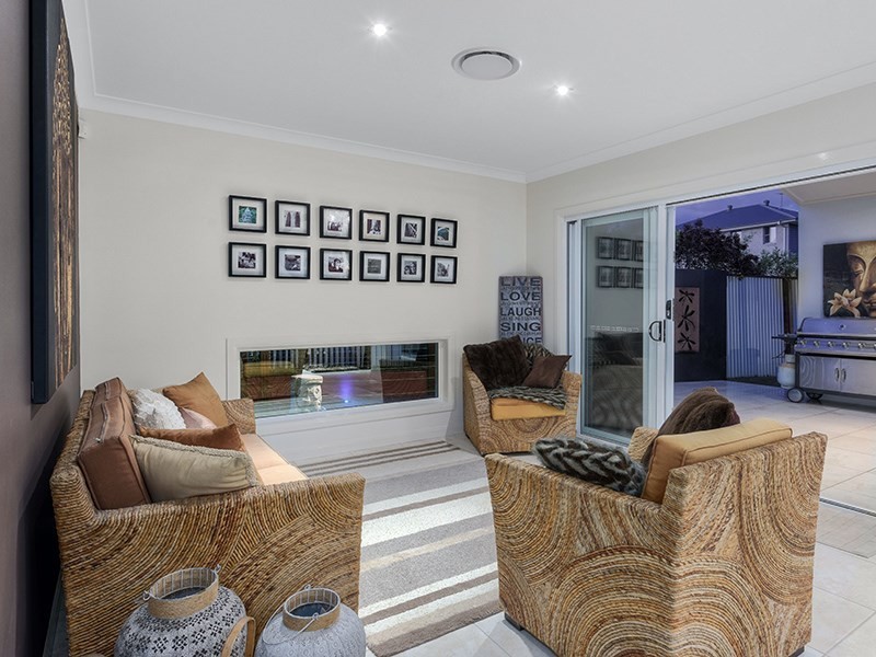 12 Dannenberg Street, Carseldine QLD 4034