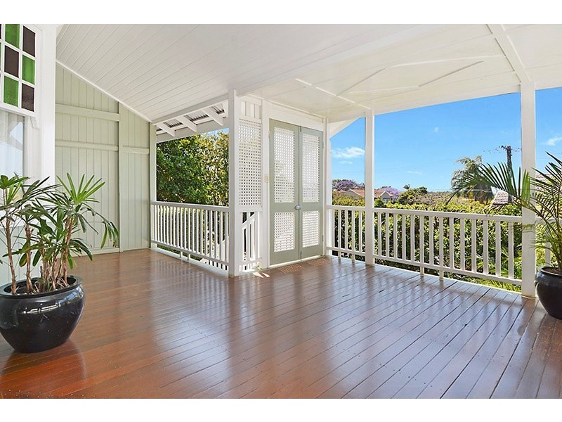 1 Sefton Road, Clayfield QLD 4011