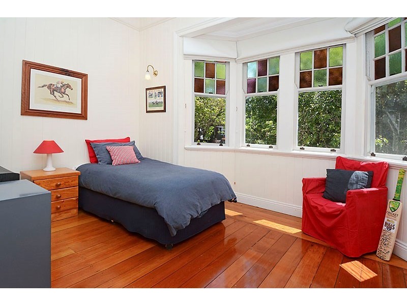 1 Sefton Road, Clayfield QLD 4011