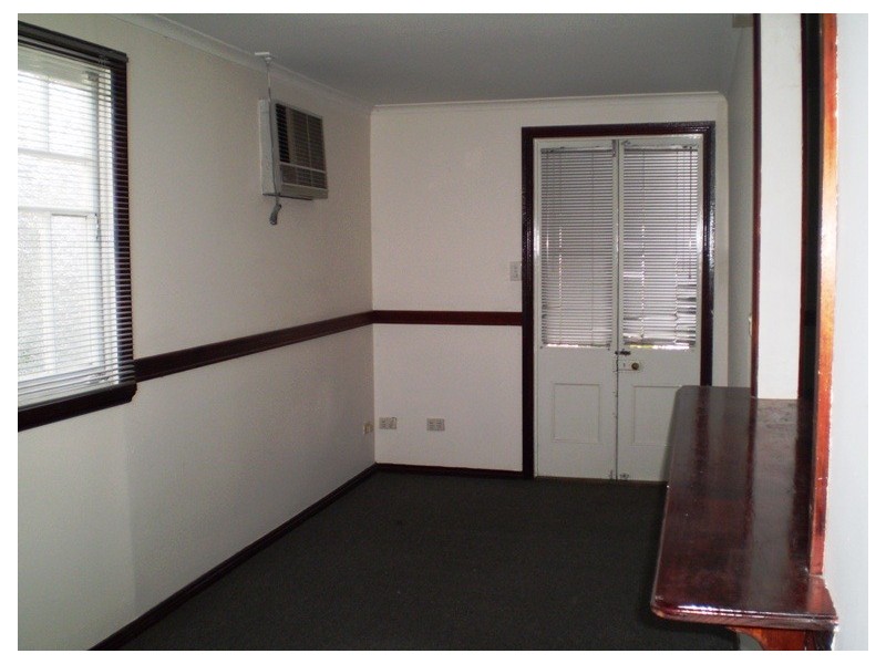 506 Kingsford Smith Drive, Hamilton QLD 4007