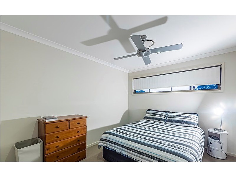 9 Silverbirch Place, Bridgeman Downs QLD 4035