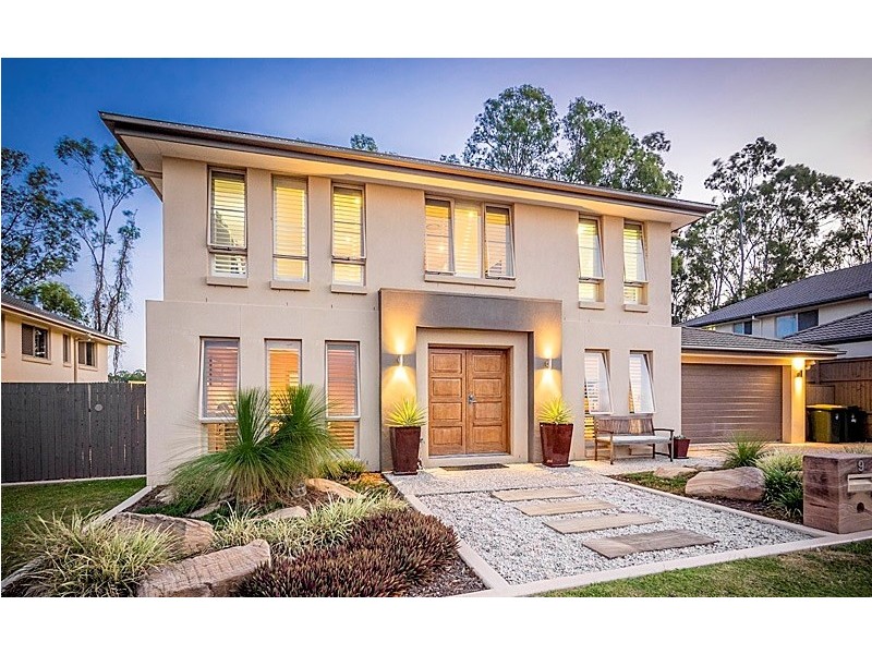 9 Silverbirch Place, Bridgeman Downs QLD 4035