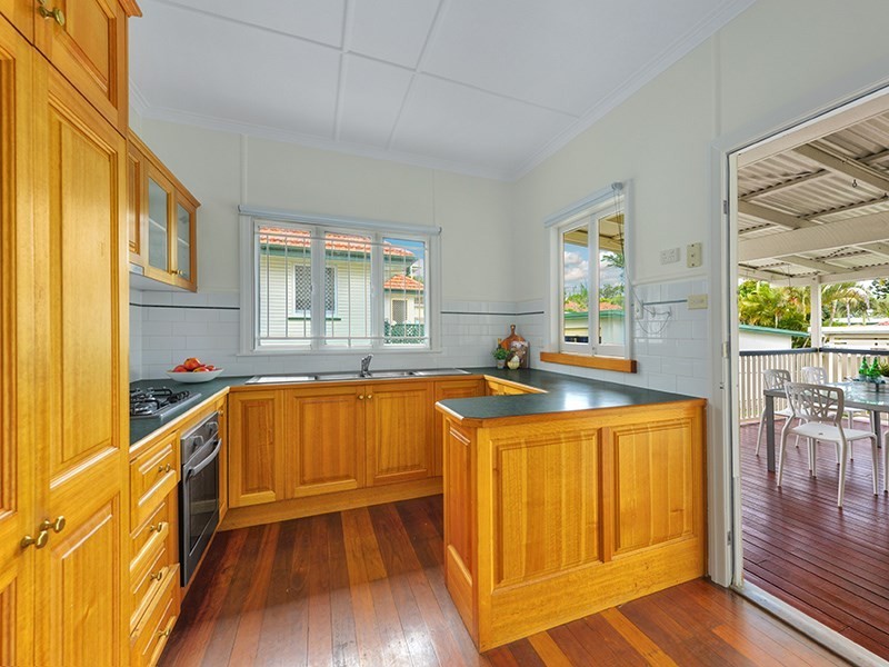 12 Norwich Street, Wavell Heights QLD 4012