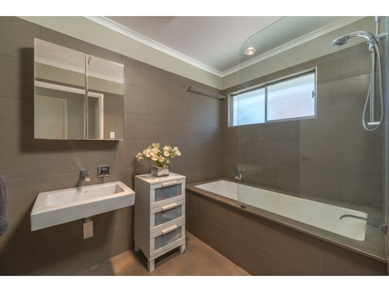 122 Pring Street, Hendra QLD 4011