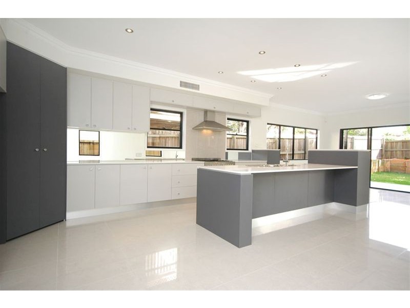 19 Bristol Road, Wavell Heights QLD 4012