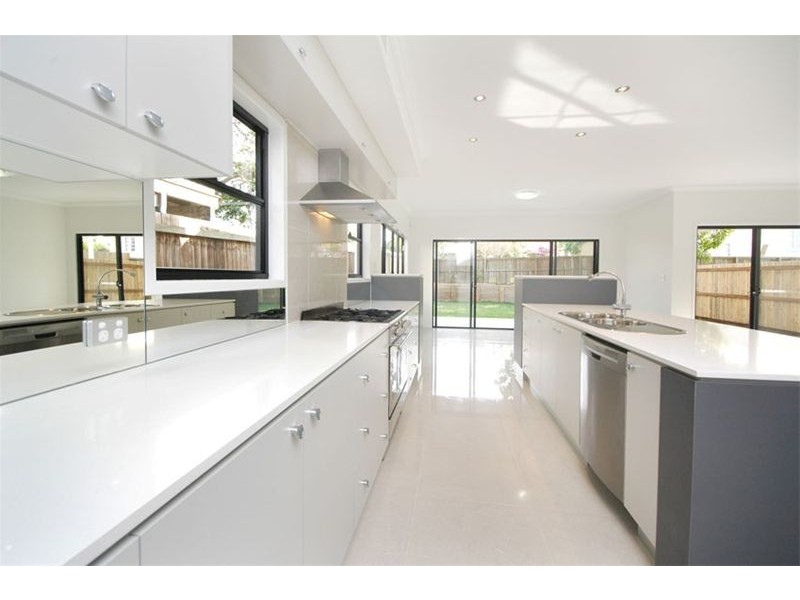 19 Bristol Road, Wavell Heights QLD 4012