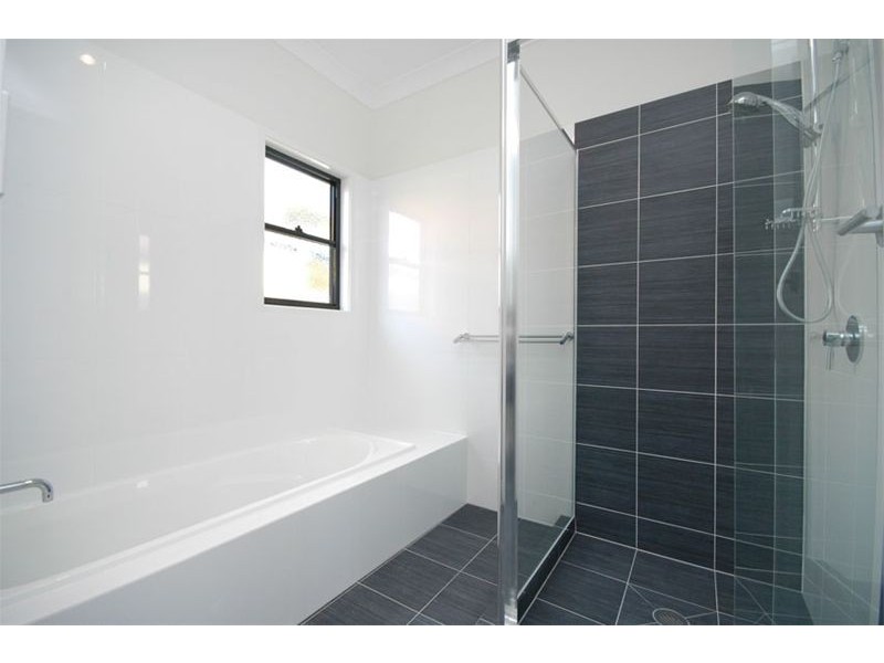 19 Bristol Road, Wavell Heights QLD 4012