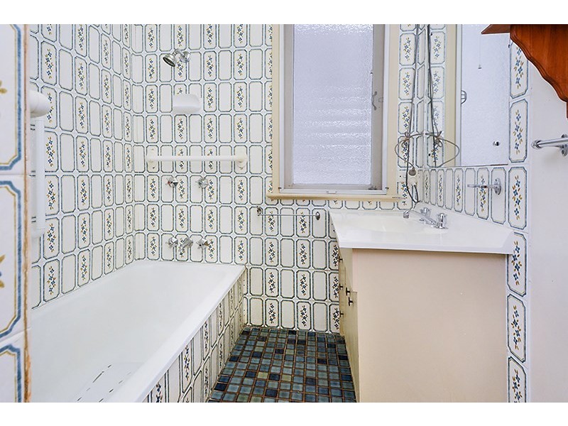 42 Kumbari Crescent, Mitchelton QLD 4053