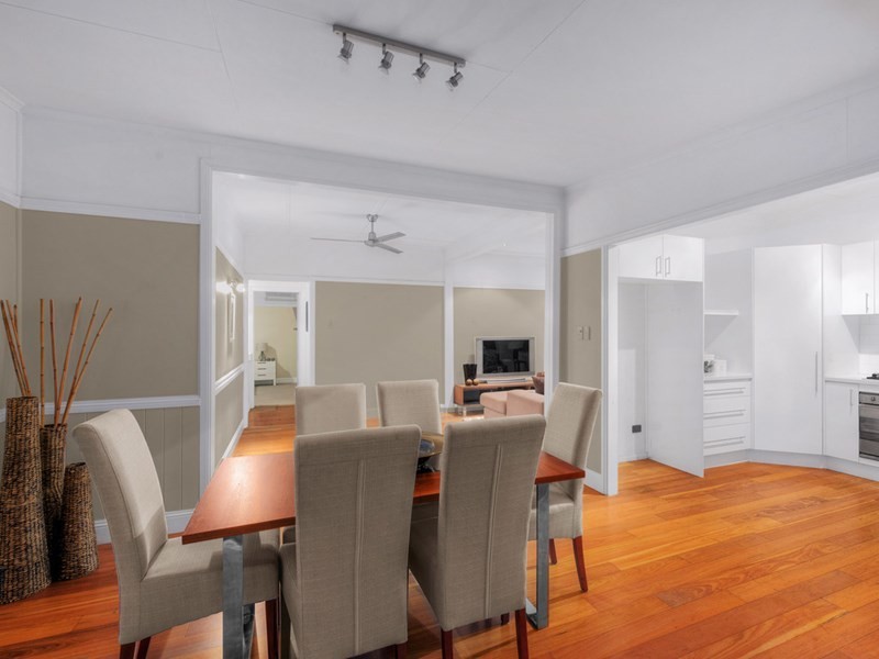 11 Cressey Street, Wavell Heights QLD 4012