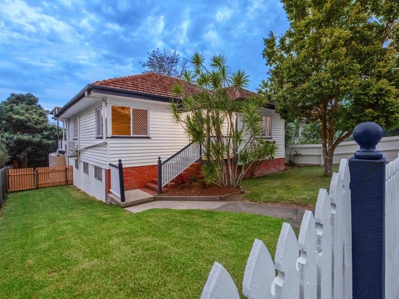 11 Cressey Street, Wavell Heights QLD 4012