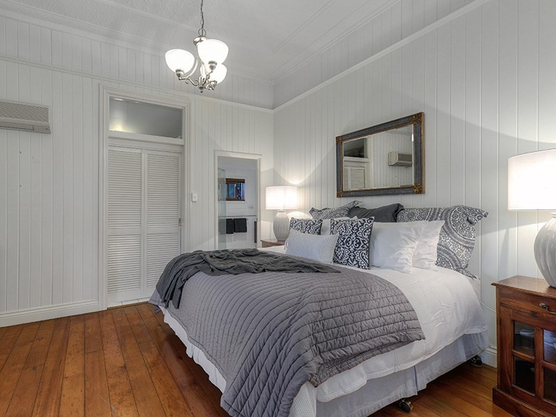 42 Lever Street, Albion QLD 4010