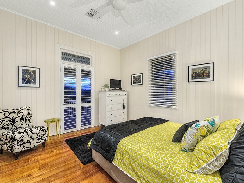 98 Peary Street, Northgate QLD 4013