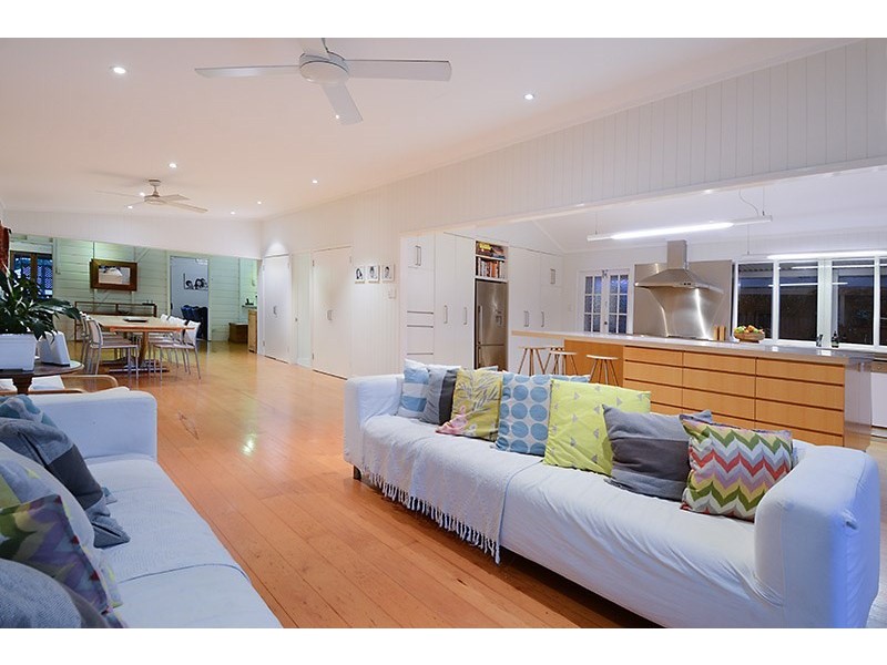 79 Primrose Street, Grange QLD 4051