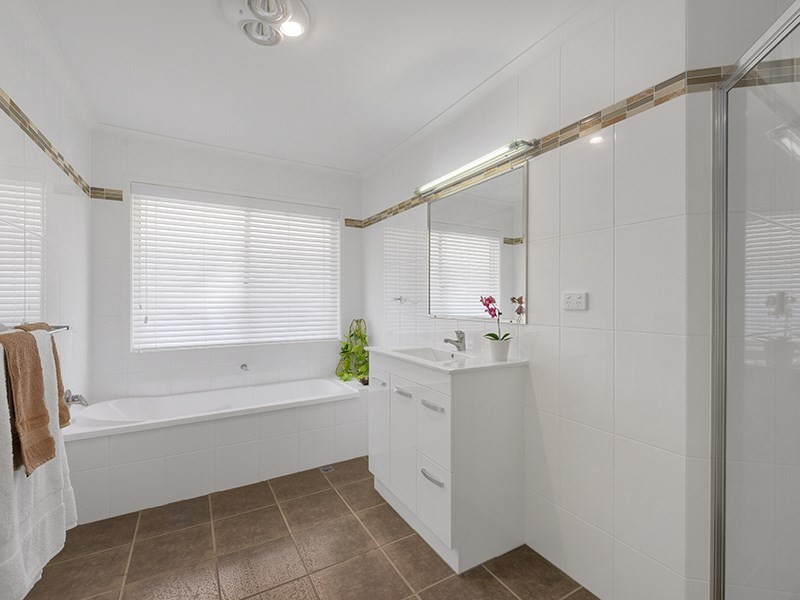 2 Bangalore Street, Carseldine QLD 4034